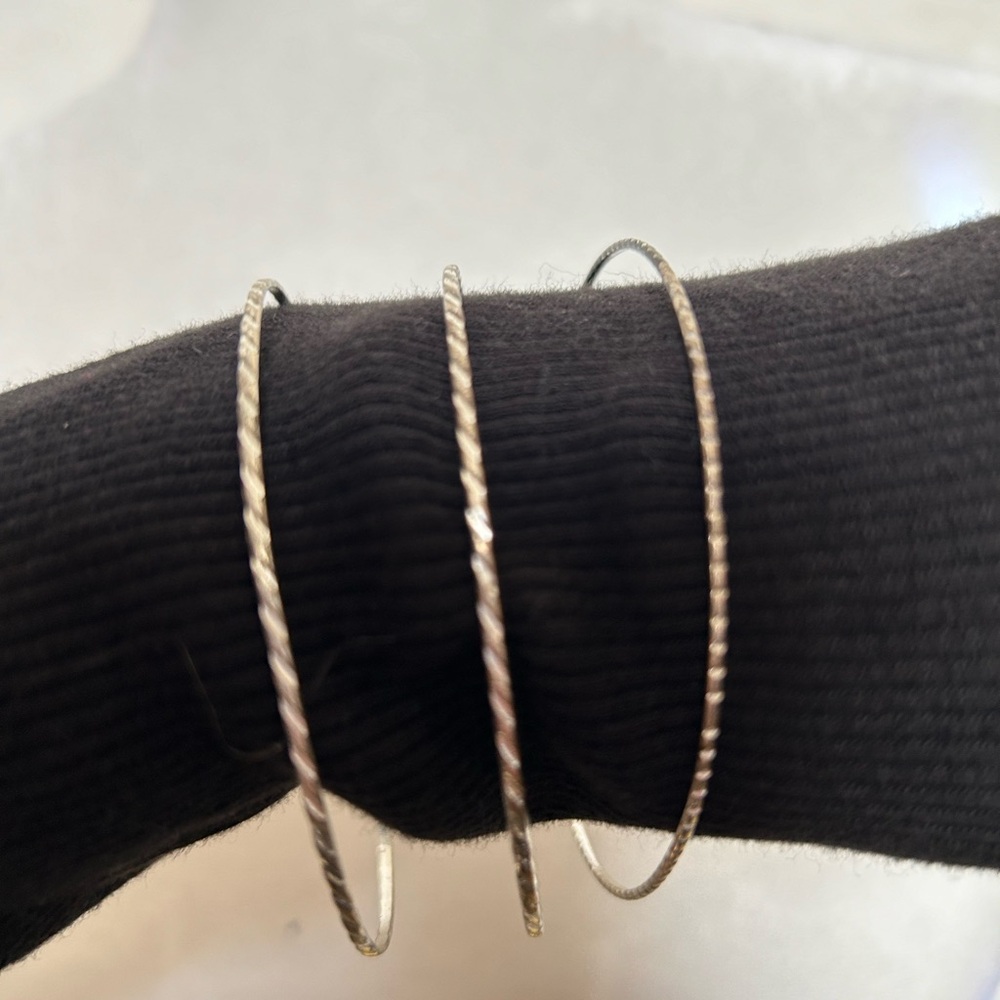 3 slim bracelets - Picture 6 of 8